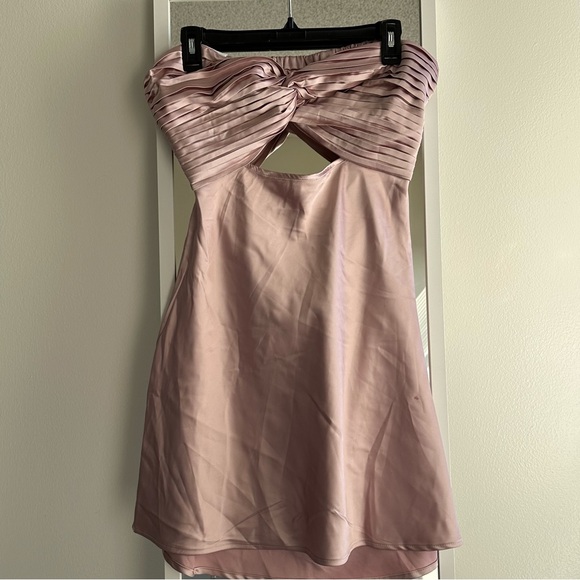 Princess Polly Shellie Strapless Back Cut Out Mini Satin Pink Dress Size 12 NWT - Picture 6 of 10